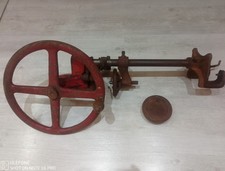 Dosenverschlussmaschine