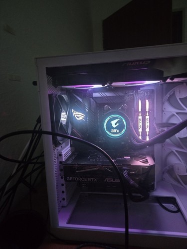 High end gaming - high,