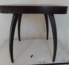 Spinnentisch Jindrich Halabala