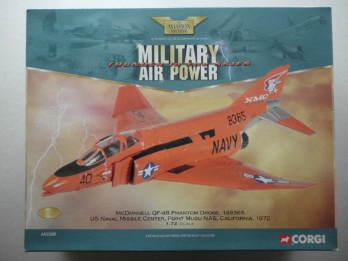 Corgi 33208 qf 4 - aa, b
