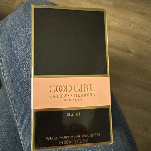 Carolina herrera good girl - carolina,