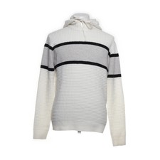 Brave Soul, Kapuzenpullover