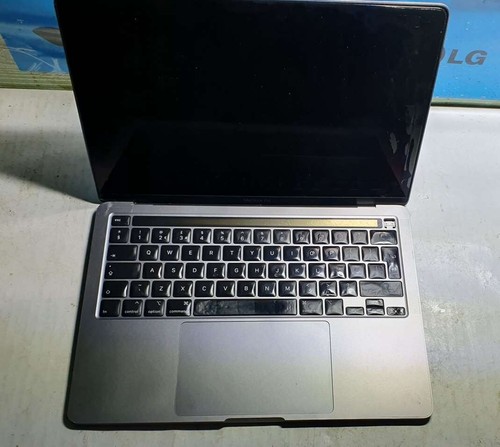 Damaged macbook pro a2251 - macbook,