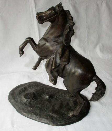 Alte bronzefigur skulptur - alte,