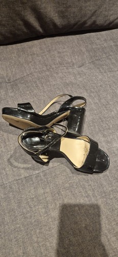 Absatzschuhe getragen - gr,