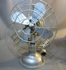 Alter Linke Berlin Tischventilator Grau Industrie Design 40er Jahre. mit Schwenk