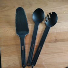 Tupperware Combinette Salatbesteck /Zange  und Tortenheber  Schwarz 