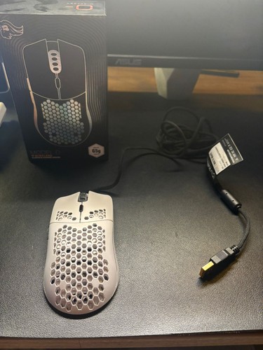 Glorious gaming model - glorious,