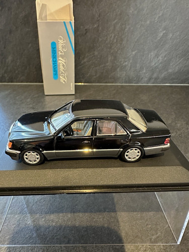 Minichamps paul model art - paul's,