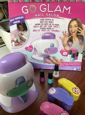 Go Glam Unique Nail Studio Nagelstudio Kit für die Erstellung einer Maniküre OVP