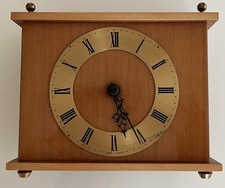 Kleine Standuhr Holz Braun