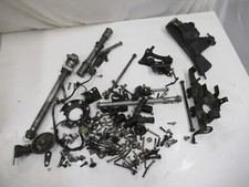 Kawasaki Ninja ZX-6R EZ99 Schrauben Kleinteile Restteile Achse Welle usw