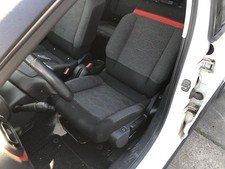 Citroen C3 III SX ab17 Sitz vorn links Fahrersitz Stoff mit Heizung Autositz