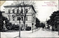 Ak Eisenberg in Thüringen, Agnesstraße mit Gymnasium und Denkmal... - 3876258