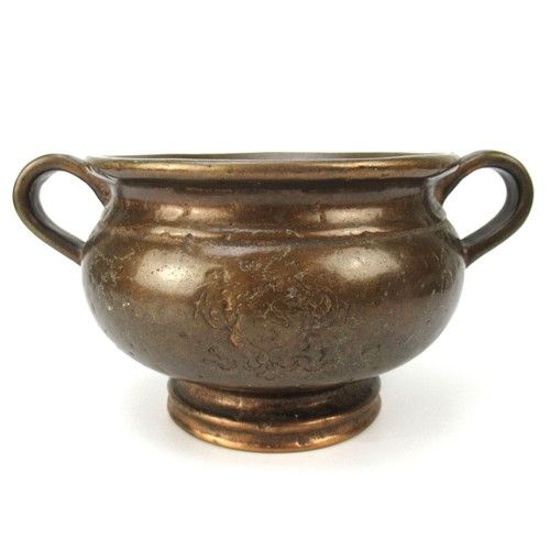 Dekoratives bronze gefäß - bronze,