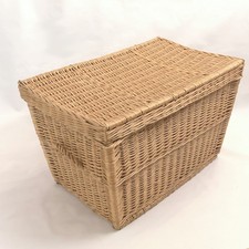 XXL Große Truhe mit Deckel und 2 seitlichen stabilen Griffen, TOP Zustand