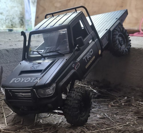 Toyota land cruiser lc79 mn82s - toyota,