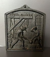 Wandplakette Eisen Guss Relief
