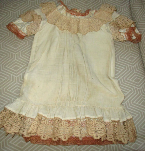 Hübsches alte kleidchen - alte,