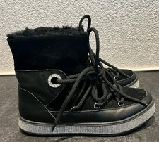 Boots Schwarz gefüttert