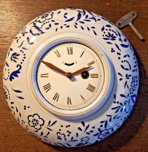 Alte runde küchenuhr - runde,