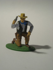 7cm Kunststoff  Figuren LINDE