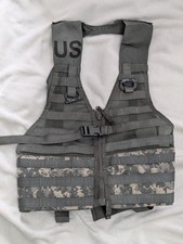 US MOLLE II FLC Weste – Tactical Load Carrier (ACU / UCP Tarnmuster)