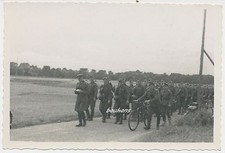 Foto Soldaten -Wehrmacht Geländemarsch-Fahrrad  2.WK (W476)