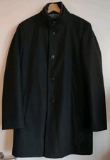 Schwarzer Mantel Herren