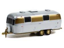 AIRSTREAM Double Axe Land Yacht Safari Custom - 1972 - Greenlight 1:64