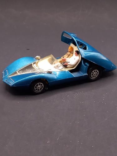 Corgi chevrolet astro - 1:43, 1