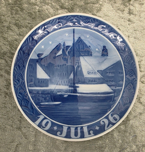 Royal copenhagen - royal,