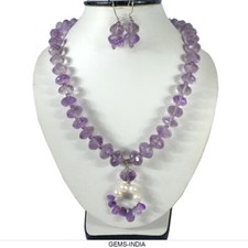 700 Ct Natur Lila Amethyst