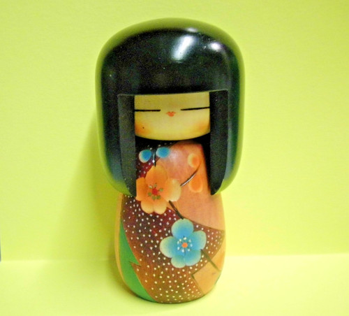 Holz kokeshi puppe mai kimono - puppe,