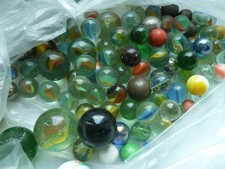 ALTE VERSCHIEDENE GLAS KUGELN