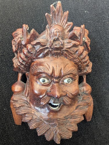 Chinese maske aus rosenholz - chinese,