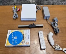 Nintendo Wii Konsole komplett + Spiele inkl. Wii Sports Zubehörpaket 10