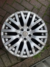 Ein KHAN DESIGN LTD 18"