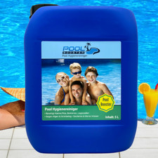 Klares sauberes Wasser Pool