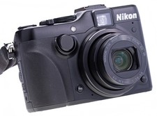 Nikon Coolpix P7100 mit 10,1MP