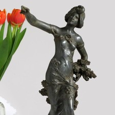 Jugendstil Figur Frau Mädchen