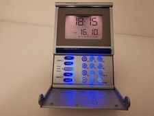 BRAUN 3834 Time Control Digital  Tisch Funkwecker.
