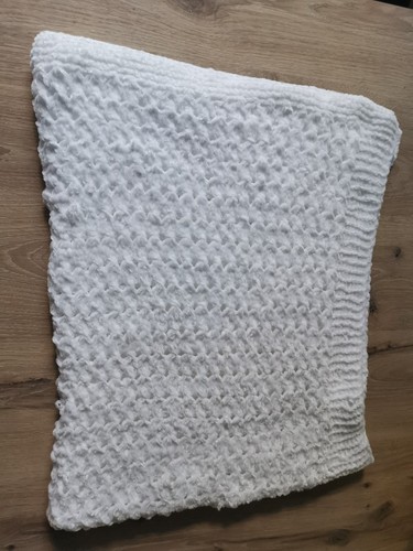 Babydecke aus plüschfäden - aus,