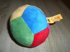 STEIFF 239984 Rassel-Ball Spielzeug / Baby - ca. 12cm TADELOS mit Fahne & Knopf