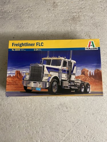 Italeri 3859 freightliner - italeri, no