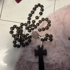 ROSENKRANZ XXL SCHWARZ HOLZPERLEN Kreuz 17cm Kette 125 cm Holz Groß Herz Braun