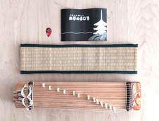 Koto portable stringed