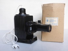 alter Projektor Bildwerfer Filmbetrachter altes Filmgerät Pouva Magica DDR