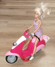 BARBIE ?? Puppe + Motorroller Mattel Puppen Spielpuppe Roller Puppenhaus