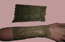 wunderschöne zarte Armstulpen aus elastischer Spitze in oliv